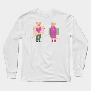 Cute mouse couple with love letter Long Sleeve T-Shirt